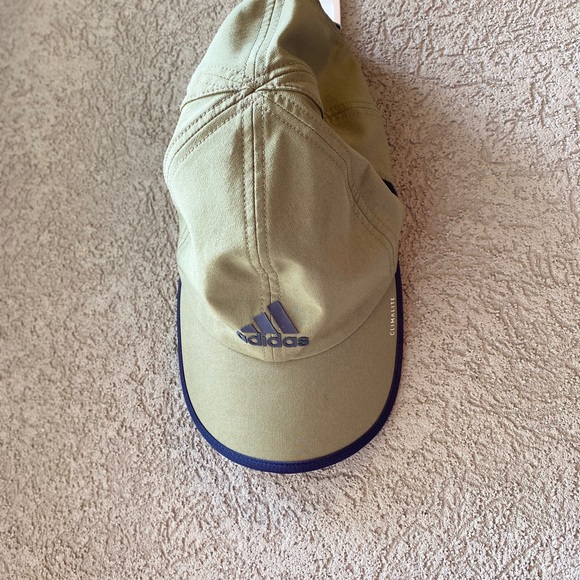 BUNDLE : 7 Unique baseball type Caps for everyday - Picture 8 of 8